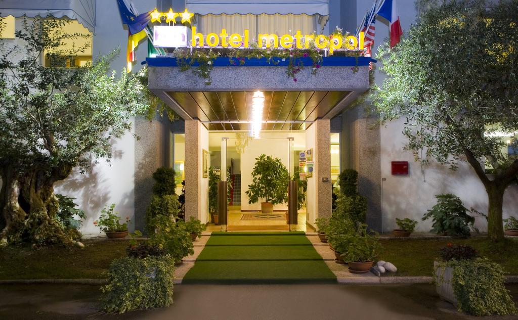 Hotel Metropol カオルレ エクステリア 写真