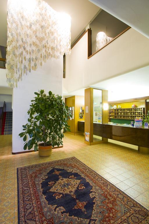 Hotel Metropol カオルレ 部屋 写真