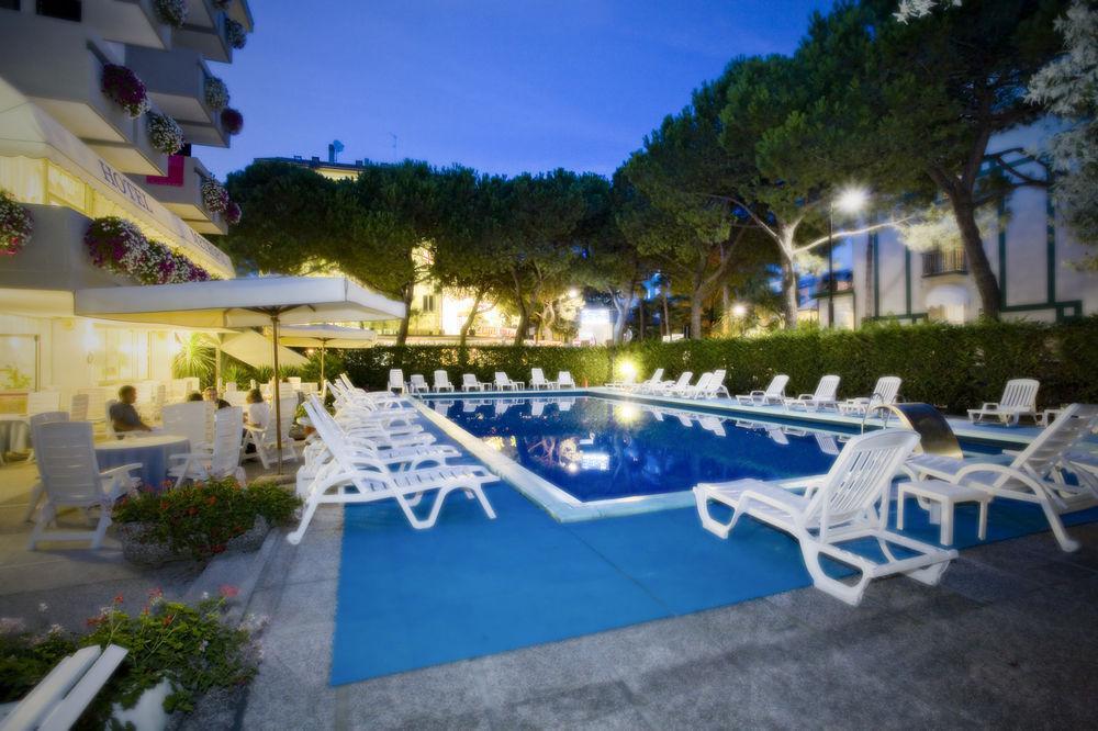 Hotel Metropol カオルレ エクステリア 写真
